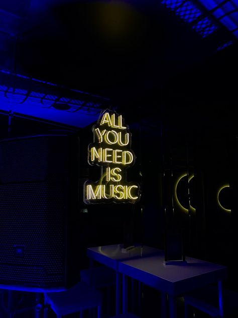 Music Neon, Club Nightclub, Party Night Club Aesthetic, Night Club Aesthetic, Club Lighting, Nightclub Aesthetic, Nightclub Design, Night Bar, Party Night Club