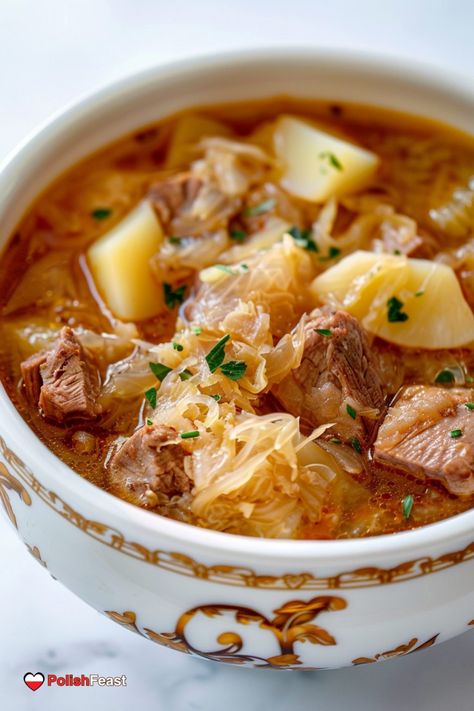 Simple Polish Kwaśnica Recipe - Polish Feast Polish Sauerkraut, Polish Dishes, Polish Foods, Bacon Potatoes, Stews Recipes, Fermented Sauerkraut, Scottish Dishes, Sauerkraut Soup, Raw Pork