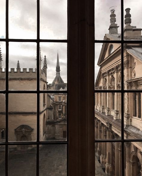 Library Oxford, French Library, Bodleian Library, Fall Mood Board, Library Aesthetic, Money Aesthetic, Dark Academia Aesthetic, Academia Aesthetic, Old Money Aesthetic