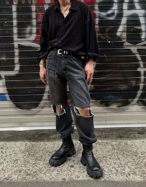 Old Money Mens Outfits, Neutral Mens Outfits, Outfits No Face, Hommes Grunge, Masc Fashion, Outfits New York, Look Grunge, Queer Fashion, New York Mens