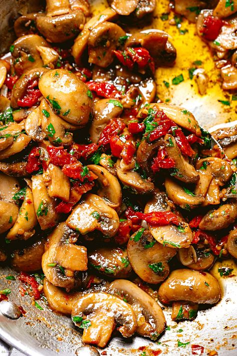 Garlic mushrooms - #mushroom #garlic. #recipe #eatwell101 - Incredible flavor twist! The herb garlic and sun-dried tomato butter sauce is so good, you’ll be serving these garlic mushrooms with everything! - #recipe by #eatwell101® Sundried Tomato Vegetarian Recipes, Mushrooms And Tomatoes Recipes, Healthy Recipes With Sun Dried Tomatoes, Banting Vegetable Recipes, What To Make With Sun Dried Tomatoes, Recipe For Sun Dried Tomatoes, What To Do With Sun Dried Tomatoes, Dried Mushrooms Using, Sun Dried Tomato Meatballs