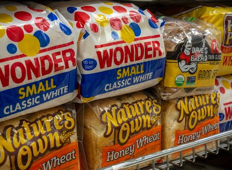 9 Worst Breads to Leave at the Store — Eat This Not That Low Calorie Bread, Grocery Store Shelves, Lose Abdominal Fat, Wonder Bread, Sprouted Bread, Loaves Of Bread, Oatmeal Bread, Cinnamon Raisin Bread, American Desserts