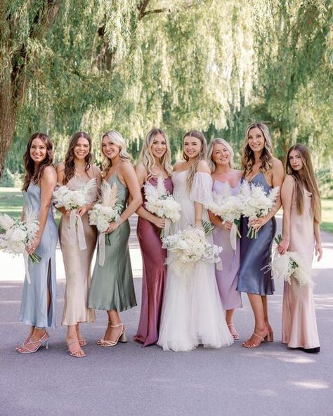 Top Bridesmaid Dresses, Pastel Bridal Party, Bridesmaid Palette, Mixed Bridesmaid Dresses, Bridesmaid Dresses Color Palette, Bridesmaid Color Palette, Bridesmaid Dress Color Schemes, Spring Wedding Bridesmaids, Bridesmaid Color Scheme