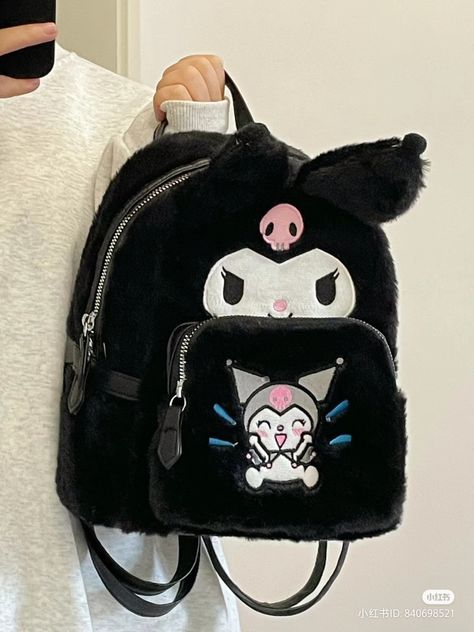 Japanese Korean Fashion, Hello Kitty Wallpaper Hd, Sanrio Plush, Kawaii Store, Cute School Bags, Cartoon Backpack, Cute Wallets, Plush Backpack, Hello Kitty Items