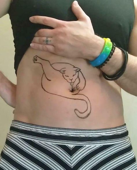 Funny Bad Tattoos, Funny Henna Tattoos, Abnormal Tattoos, Bad Tattoos Funny, Small Manly Tattoos, Birth Mark Tattoo Ideas, Invisible Tattoos For Women, Marching Tatoos, Simple Hidden Tattoos