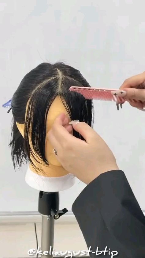 Hair tutorial Hairstyle With A Fringe, Korean Fringe Bangs Tutorial, Short Hair Japanese Style Round Face, How To Layer Bangs, Korean Wispy Bangs Tutorial, Shaggy Bangs Tutorial, Oval Face Bangs Short Hair, Hush Cut Short Tutorial, Asian Short Hair With Bangs Round Face