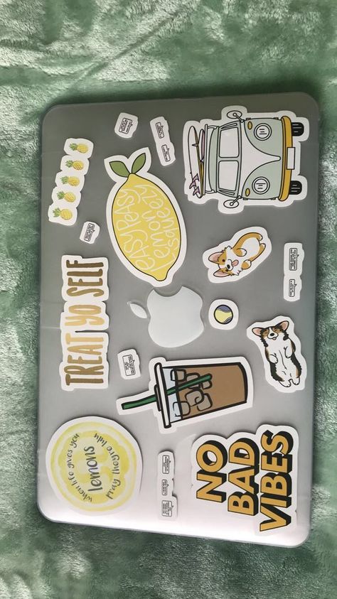 Laptop With Stickers, Macbook Case Stickers, Computer Illustration, Mac Stickers, Laptop Screen Repair, Laptop Case Stickers, Computer Humor, Cute Laptop Stickers, Macbook Stickers