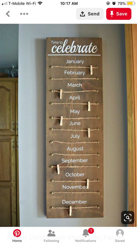 Birthday Wood Sign, Koti Diy, Birthday Tracker, Classroom Birthday, Family Wood Signs, Celebration Birthday, Birthday Calendar, Diy Holz, Family Birthday