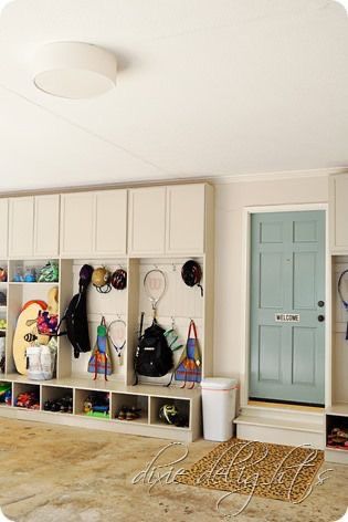 Mud Room Garage, Garage Entryway, Garage Storage Inspiration, Plan Garage, Tool Wall, Pitch Forks, Garage Renovation, Garage Door Makeover, Garage Organization Diy