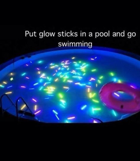 Cool nighttime pool party idea Water Blob, Christina Grimmie, Fun Sleepover Ideas, Night Swimming, Summer Fun List, Summer Plans, Glow Sticks, Summer Bucket Lists, Backstreet Boys