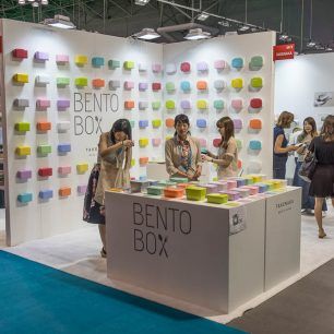 10x10 Trade Show Booth Ideas | 10x10 Design Modern Booth Layout, Trade Show Ideas Booth, Info Booth Ideas, Trade Show Stand Design, 10 X 10 Trade Show Booth, Show Stand Design, 10 X 10 Trade Show Booth Design, Exhibit Booth Design Ideas, Design Booth Exhibition