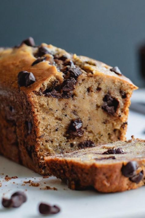 Vegan Chocolate Chip Banana Bread ‣ Vegan Soiree Banana Bread Pictures, Vegan Banana Recipes, 888 Portal, Banana Bread Recipe Vegan, Vegan Chocolate Chip Banana Bread, Herbalism Recipes, Fruit Breads, Vegan Lemon Bars, Banana Bread Vegan