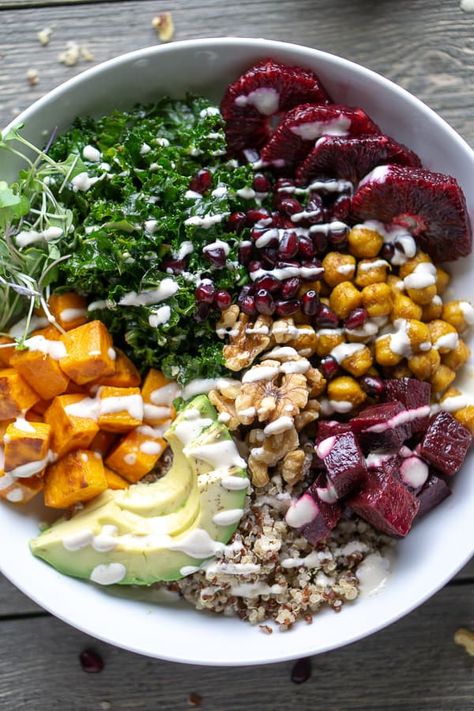 Buddha Bowls Recipe, Vegan Buddha Bowl, Healthy Bowls, Buddha Bowl, Healthy Nutrition, Bowls Recipe, Vegan Dinners, Chickpeas, Vegetarian Dishes