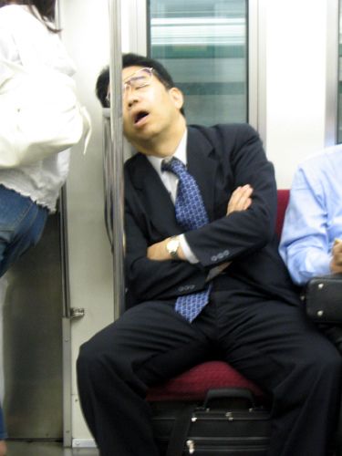 Exhausted Salaryman Sleeping Guys, Groom Suit Black, People Falling, Tired Man, Man Japan, Black Dude, Japanese Drawings, People Sleeping, Falling Asleep