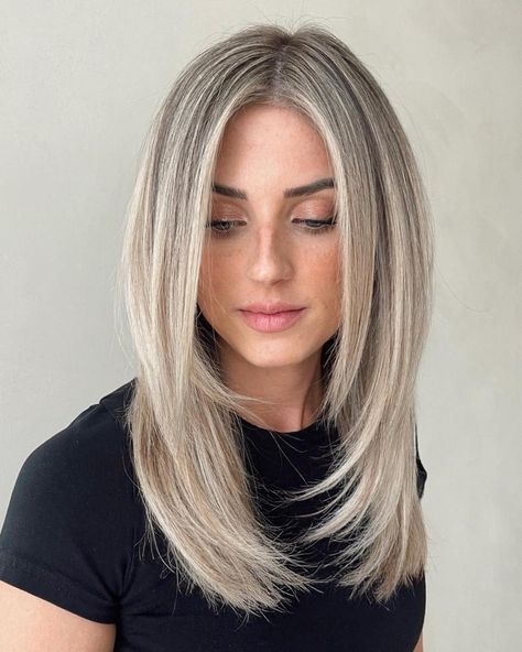 Long Fine Hair, Fine Straight Hair, Straight Hair Cuts, Long Layered Haircuts, Hair 2024, Haircuts Straight Hair, Haircuts For Medium Hair, Haircuts For Fine Hair, Long Blonde