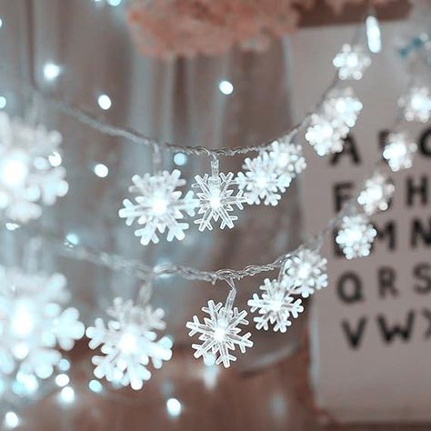 KAILEDI Christmas Lights, 40 LED Snowflake String Fairy Lights for Home, Party, Christmas, Wedding, Garden, Xmas Garden Patio Bedroom Decor Indoor Outdoor Celebration Lighting #christmaslights #christmasdecor #christmasideas #christmasledlights #christmasparty #christmasdecorideas Patio Bed, Snowflake Lights, Snowflake Garland, Indoor String Lights, Artificial Flowers Wedding, Led Fairy Lights, Snowflake Decorations, Light Garland, Decorating With Christmas Lights