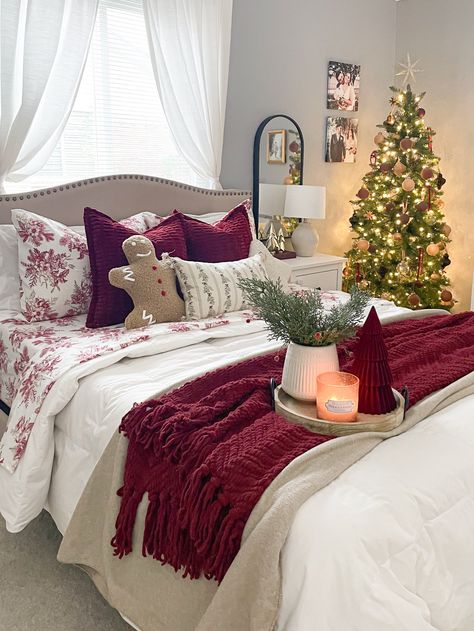 Brand: Tahari Home curated on LTK Christmas Room Decorations Ideas, Holiday Bedroom Decorating Ideas, Small Christmas Room Decor, Room Decor Ideas Christmas, Xmas Room Ideas, Christmas Room Inspo Aesthetic, Cozy Bedroom Christmas Decor, Christmas Bed Ideas, Aesthetic Christmas Bedroom Ideas