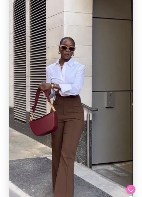 Jobs Outfits For Women, Brown Suit Pants Outfit Women, Brown Dress Work Outfit, Classic Outfits For Black Women, Corperate Girl Outfits, Pastel Monochrome Outfit, Corporate Woman Outfit, Corporate Pants Outfit, Brown Business Pants Outfit