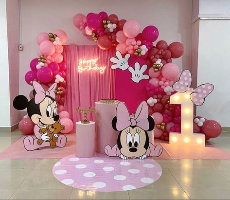 Mimmie Mouse Birthday, Minnie Mouse Party Set Up, Minnie Birthday Decoration, Mini Mouse Balloon Decor, Minnie Mouse Birthday Party Ideas 1st Decoration Backdrops, Minnie Mouse Birthday Centerpieces, Baby Shower Minnie Mouse Bebe, Minnie Mouse Birthday Theme Decoration, Minnie Mouse Balloon Garland