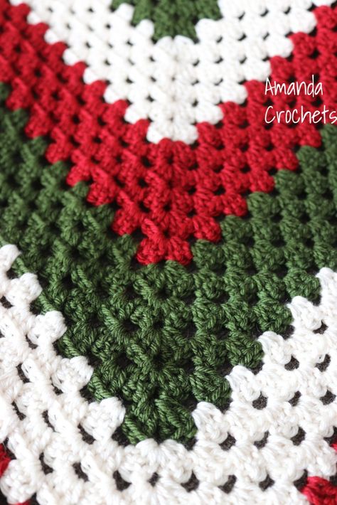 Christmas Granny Square Throw – Amanda Crochets Christmas Granny Square, Granny Square Throw, Christmas Crochet Blanket, Christmas Throw Blanket, Crocheted Blanket, Crochet Xmas, Crochet Blanket Designs, Holiday Crochet, Haken Baby