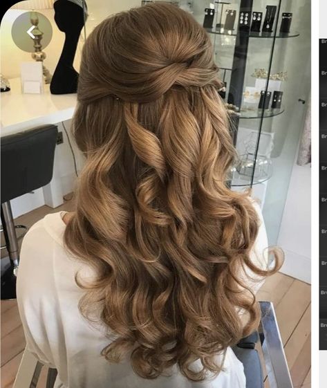 Quince Hairstyles, Prom Hairstyles For Long Hair, Half Updo, Wedding Hair Inspiration, Girl Toddler, Long Wavy Hair, Wedding Hair And Makeup, Elegant Hairstyles, Rubber Bands