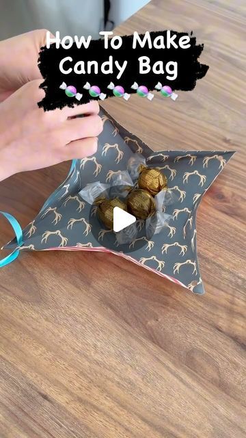 Shreeja Singh on Instagram: "DIY Candy 🍬 Bag 😃….. @tipsdelina1" Candy Gift Bags Ideas, How To Pack Sweets For Gift, Wrap Candy Ideas, Candy Bag Diy, Paper Candy Bags Diy, How To Gift Wrap Chocolates, Diy Candy Bags Ideas Small Gifts, Cute Christmas Packaging Ideas, Diy Paper Candy Bag