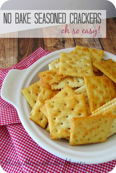 Saltine Crackers Snacks, Spicy Mini Saltine Crackers, Mini Crackers With Ranch, Saltine Cracker Recipes Seasoned Baked, Firecracker Crackers Mini Saltines, Ranch Mini Saltines, Mini Saltines Recipes, Seasoned Mini Saltine Crackers, Mini Crackers Recipe