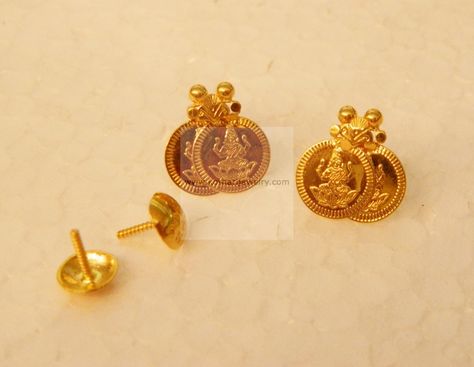 laxmi earrings Coin Earrings Gold Indian, Laxmi Earrings Gold, Laxmi Kammalu, Kasu Earrings Gold, Laxmi Earrings, Ear Rings For Women In Gold, Gold Coin Earrings, Gold Coin Jewelry, Temple Jewellery Earrings