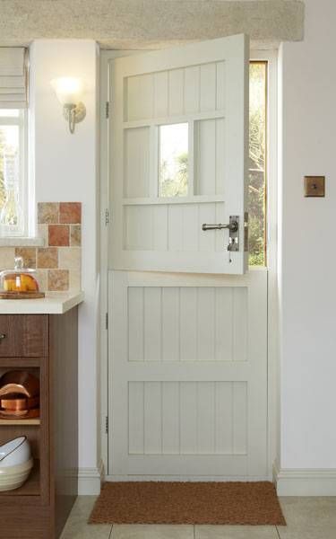 Another style of stable door. This one won't fit, and can't be altered due to design. Cottage Door, Stable Door, Dutch Door, Kitchen Doors, Door Ideas, Interior Barn Doors, Cottage Chic, Country Kitchen, Cottage Decor