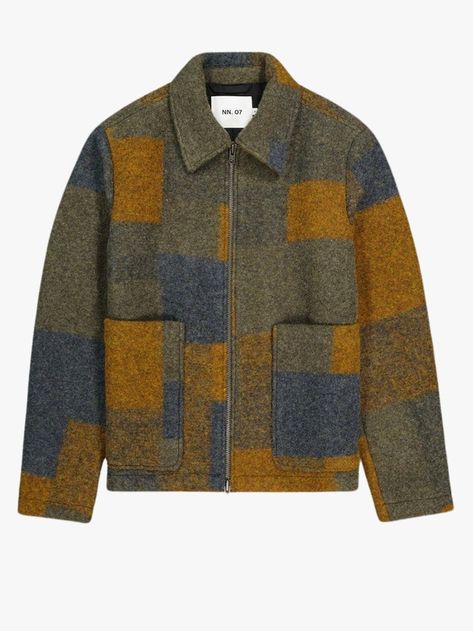 Allen White, Jeremy Allen White, Checked Jacket, Polyester Jacket, Patchwork Jacket, Wool Blend Jacket, Brown Jacket, The Bear, Checkered Pattern