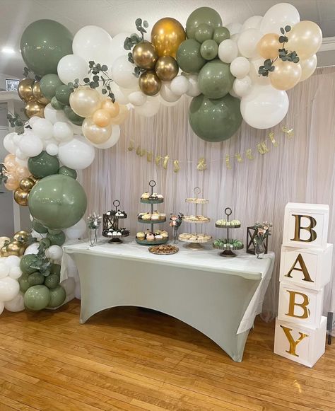 Sage Green Gender Reveal Decorations, Twins Baby Shower Ideas Decoration, Earthy Graduation Party Decor, Earth Tone Baby Shower Ideas Boy, Gender Reveal Ideas Sage Green, Sage Decorations Party, Gender Reveal Sage Green, Green Boho Baby Shower Decor, Baby Shower Decor Ideas Neutral