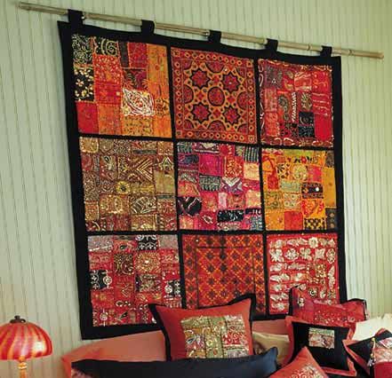 wall hanging like these gives a different aura to the house Indian Wall Hangings Diy, Patchwork Wall Hanging, Cloth Wall Hangings, Indian Wall Decor, Fabric Wall Decor, Indian Interiors, Bohemian Wall Hanging, Indian Homes, Indian Decor