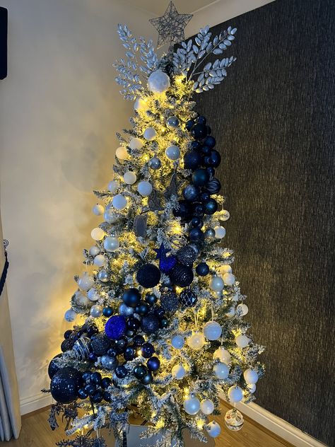 Christmas Tree Decor Ideas Blue Silver, Christmas Tree Royal Blue, Winterwonder Land Christmas Tree, Christmas Tree Decorations Blue Silver, Xmas Tree Blue And Silver, Blue Christmas Trees Ideas, Blue Tree Decorating Ideas, Royal Blue And Silver Christmas Tree, Blue White Gold Christmas Tree