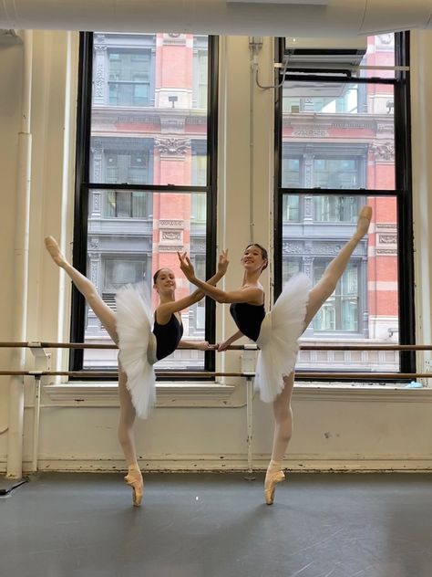 American Ballet Theatre Aesthetic, Summer Intensive Ballet, Ballet Summer Intensive Aesthetic, Ballet Summer Intensive, Arabesque Ballet, Dance Pointe, Summer Intensive, Ballet Stuff, Ballet Dance Photography