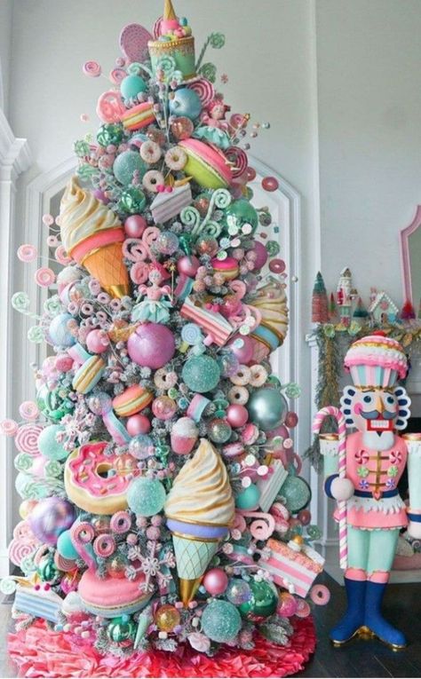 Colour Christmas, Candy Pastel, Candy Christmas Tree, Ribbon Ideas, Tree Ribbon, Creative Christmas Trees, Pink Christmas Decorations, Christmas Tree Inspiration, White Christmas Trees