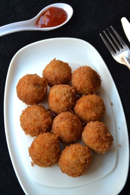 Vaniensamayalarai: Corn Cheese Balls / Corn Balls With Poatato And Cheese Boiled Sweet Corn, Corn Balls, Boil Sweet Corn, Potato Cheese Balls, Garam Masala Powder, Boiled Corn, Corn Cheese, Starter Recipe, Iftar Recipes