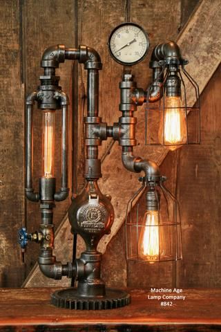 Fluorescent Light Makeover, Table Lamp Ideas, Industrial Lamp Design, Steampunk Bedroom, Steampunk Lights, Lampe Steampunk, Diy Industrial Lighting, Steampunk Desk, Steampunk Table