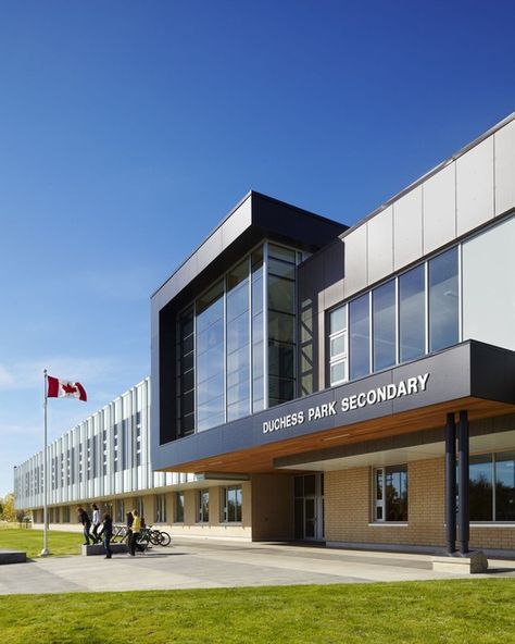 Duchess Park Secondary School,Courtesy of HCMA School Exterior, High School Design, School Building Design, Factory Architecture, School Entrance, Warehouse Design, School Interior, Industrial Architecture, Education Architecture