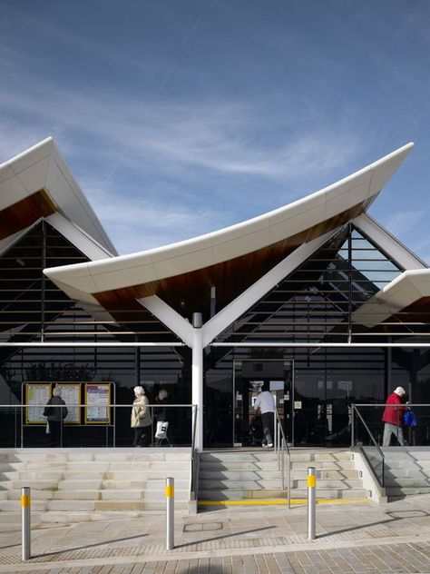 © Daniel Hopkinson Central Market Design, Roof Design Architecture, Terminal Bus, Airport Design, Stairs Architecture, Central Market, Roof Architecture, Architecture Design Concept, Structure Architecture