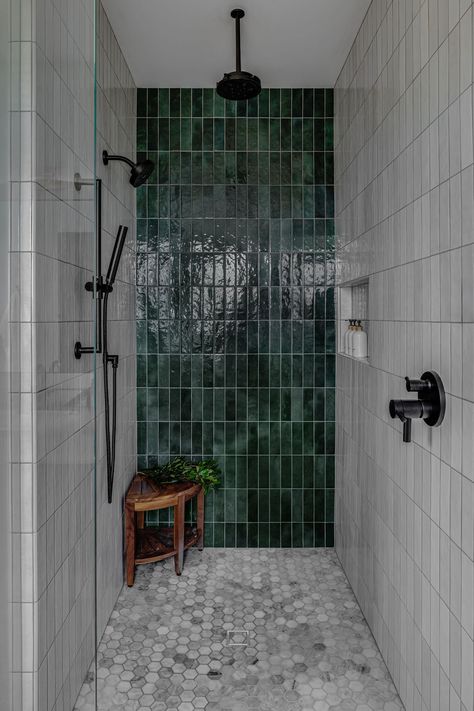 Ridgeview New Build Dark Green Shower Tiles, Shower Remodel Green Tile, Emerald Tile Shower Ideas, Green And Black Shower Tile, Emerald Green Tile Shower Ideas, Green Glass Tiles Bathroom, Tile Shower Ideas Green, Statement Tile Shower Wall, Jade Shower Tile