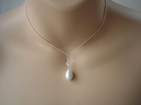 Teardrop Pearl Necklace, 20s Style, Necklace Matching, Silver Pearl Necklace, Wedding Gifts For Bridesmaids, Wedding Prep, Teardrop Necklace, Wedding Jewellery Necklace, Crystal Necklace Pendant