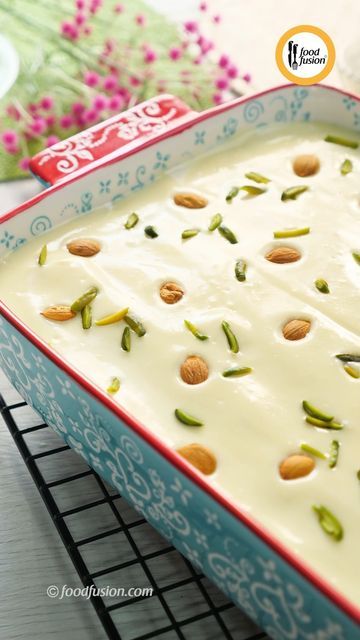 Apricot Delight Recipe, Easy Iftar Recipes, Eid Dessert Recipes, Apricot Delight, Easy Indian Sweet Recipes, Eid Table, Pakistani Desserts, Easy Indian Dessert Recipes, Easy Indian Dessert