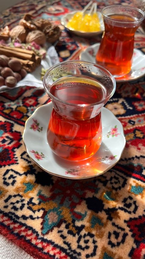 Arabic Tea, Persian Tea, Food Flatlay, Birthday Ideas For Her, Coffee Instagram, Button Up Shirt Womens, Turkish Tea, Persian Food, Character Ideas