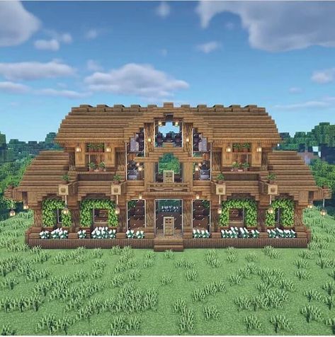 Minecraft Storage Building Exterior, Aesthetic Big Minecraft Houses, Big Mc House, Big Minecraft Cottage, Minecraft Large House Ideas, Tall Minecraft Houses, Nice Minecraft Houses, Huge Minecraft Houses, Big Minecraft House Ideas