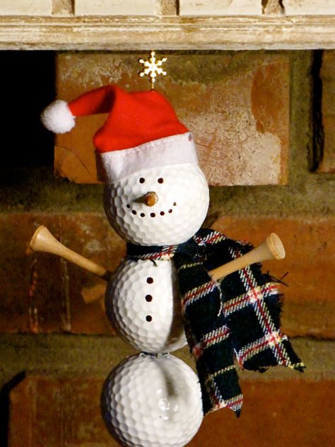 Christmas Golfer! Hey, I found this really awesome Etsy listing at https://www.etsy.com/listing/165212155/golf-ball-snowman-ornament-christmas Golf Crafts, Golf Birthday Gifts, Golf Ball Crafts, Christmas Golf, Snowman Crafts, Snowman Ornaments, Golf Balls, Holiday Activities, Winter Crafts