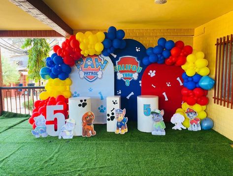 Paw Patrol Backdrop Ideas, Paw Patrol Balloon Arch, Paw Patrol Birthday Backdrop, Paw Patrol Party Ideas Decoration, Paw Patrol Birthday Party Decorations, Paw Patrol Backdrop, Paw Patrol Party Ideas, Paw Patrol Balloons, Paw Patrol Birthday Decorations