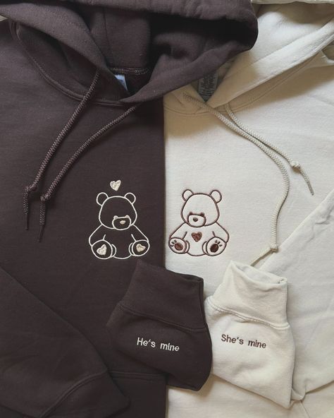 National Mens Day, Hoodie Boyfriend, 3 Anniversary, National Boyfriend Day, Boyfriend Day, Matching Hoodies For Couples, Date Ideas For New Couples, October 3rd, Couple Fits