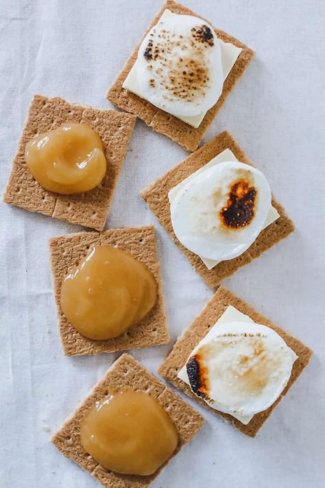 Check out these 12 S'mores combinations that will leave you drooling. From Choco Banana to Lemon Meringue Pie this campfire treat has never been better! #smores #ad #s'mores #dessert #easydessert Camping Dessert Ideas, Smores Variations, Healthy Smores, Fall Smores, Marshmallow Smores, Chocolate Smores, Campfire Smores, Campfire Desserts, Choco Banana