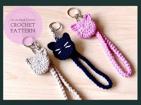 Simple Crochet Keychain, Matching Crochet Keychains, Crochet Cat Keychain, Crocheted Keychains, Kat Haken, Kat Diy, Crochet Keychains, Crochet Rings, Cat Crochet