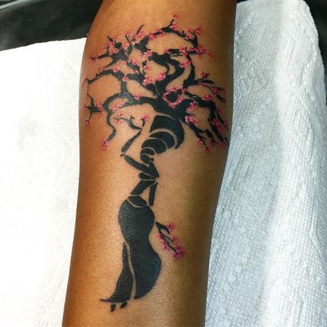 Tattoos For Black Women, Black Sheep Tattoo, Afro Tattoo, Tree Tat, Sheep Tattoo, Africa Tattoos, Black Art Tattoo, African Tattoo, Tattoo Forearm